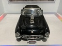 1:18 ROAD SIGNATURE 1957 CHEVROLET CORVETTE