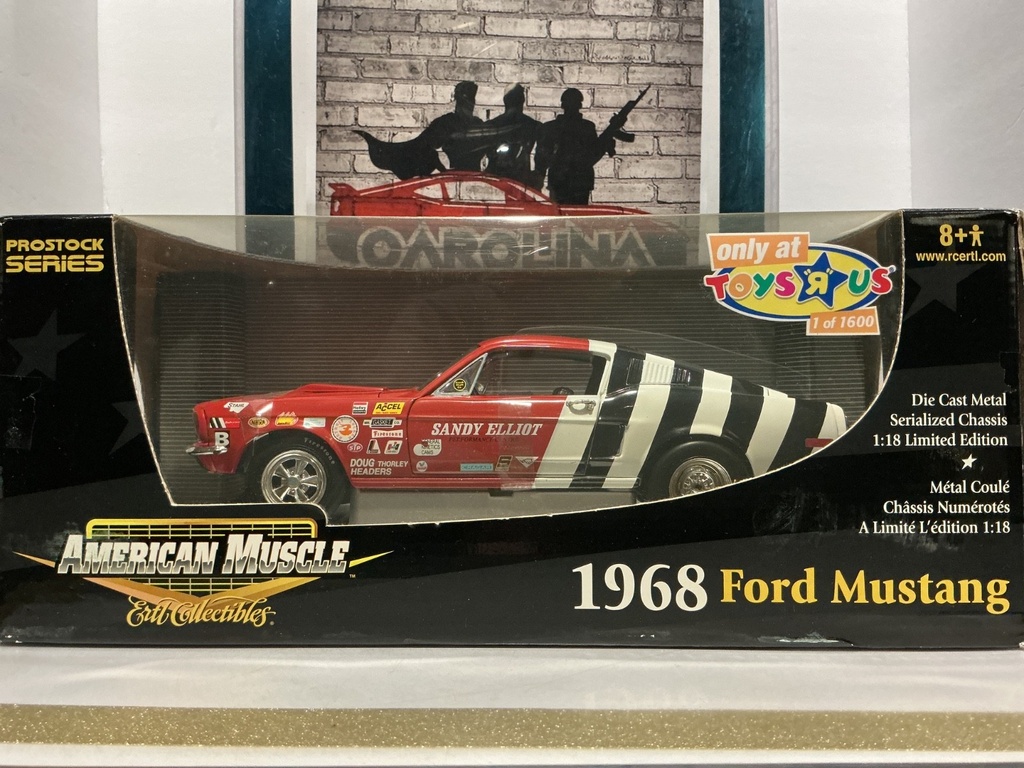 1:18 ERTL A,ERICAN MUSCLE 1968 FORD MUSTANG