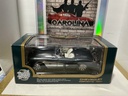 1:18 ROAD TOUGH - CHEVROLET CORVETTE 1957 DARK GRAY ON WHITE