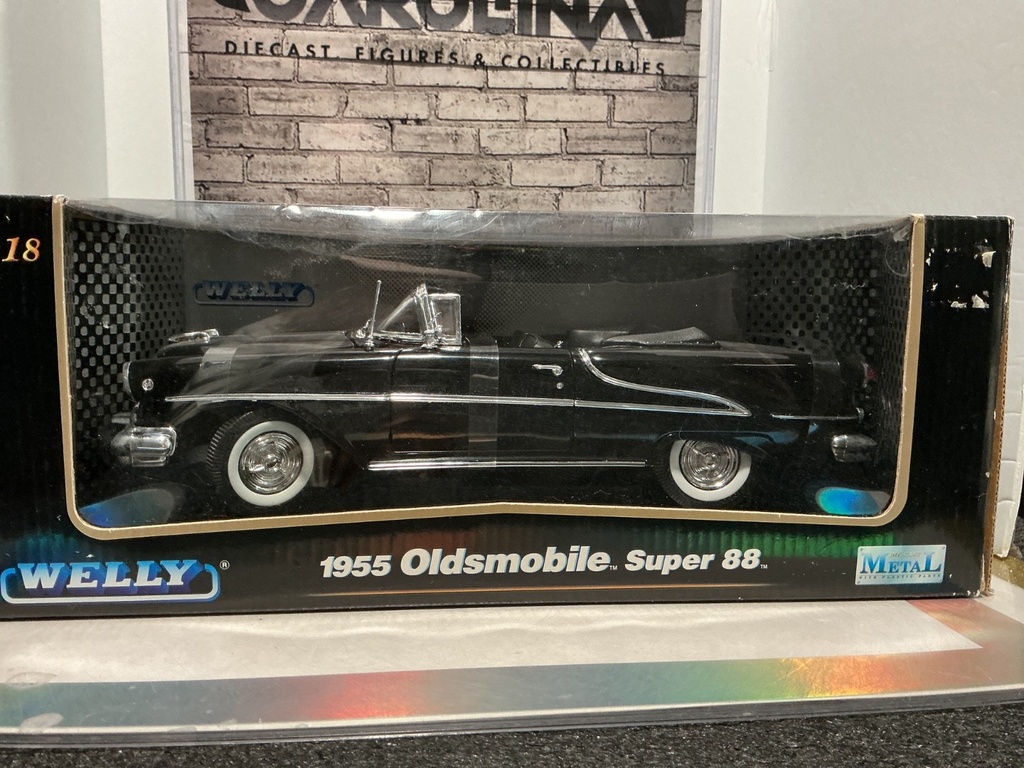 1:18 WELLY 1955 OLDSMOBILE SUPER 88    {BOX DAMAGED  } BLACK  ON BLACK *