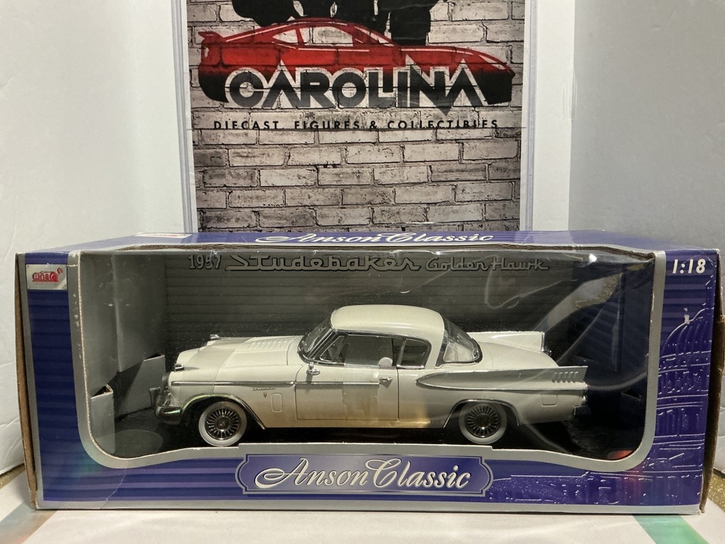 1:18 ANSON CLASSIC 1957 STUDIOBAKER GOLDON HAWK