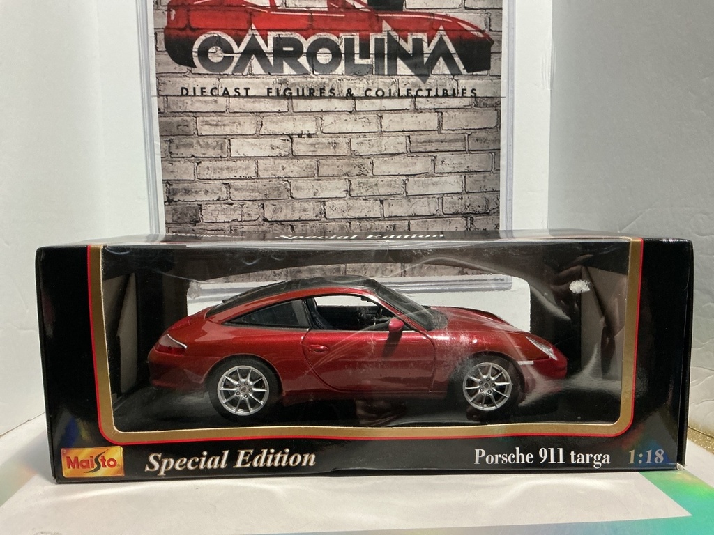 1:18 MAISTO PORSCHE 911 TARGA