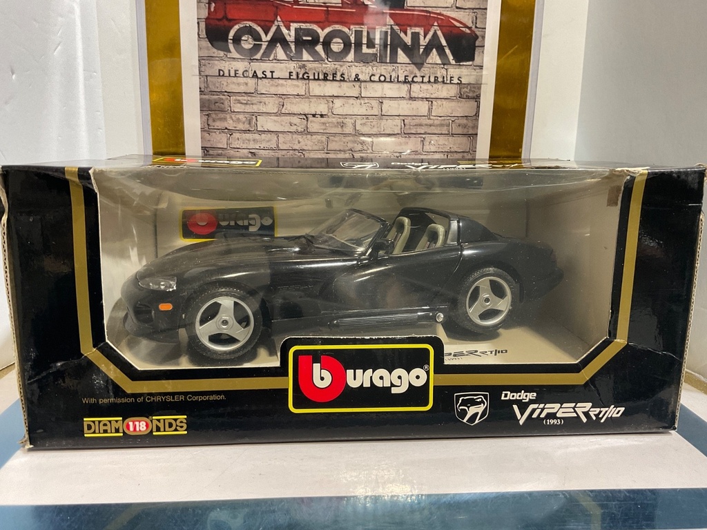 1/18 BURAGO 1993 DODGE VIPER RT/10 {box damaged}