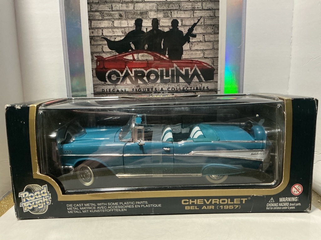 1:18 ROAD TOUGH CHEVROLET BEL AIR 1957