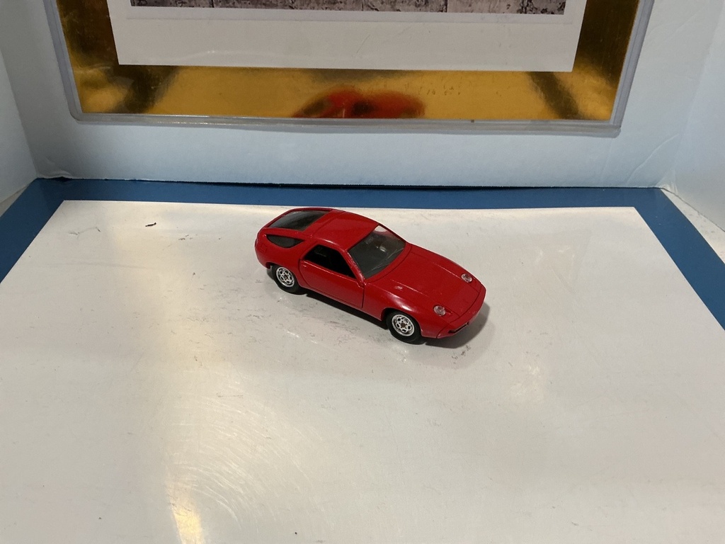 [001629] 1:43 SOLIDO MADE IN FRANCE PORSCHE 928