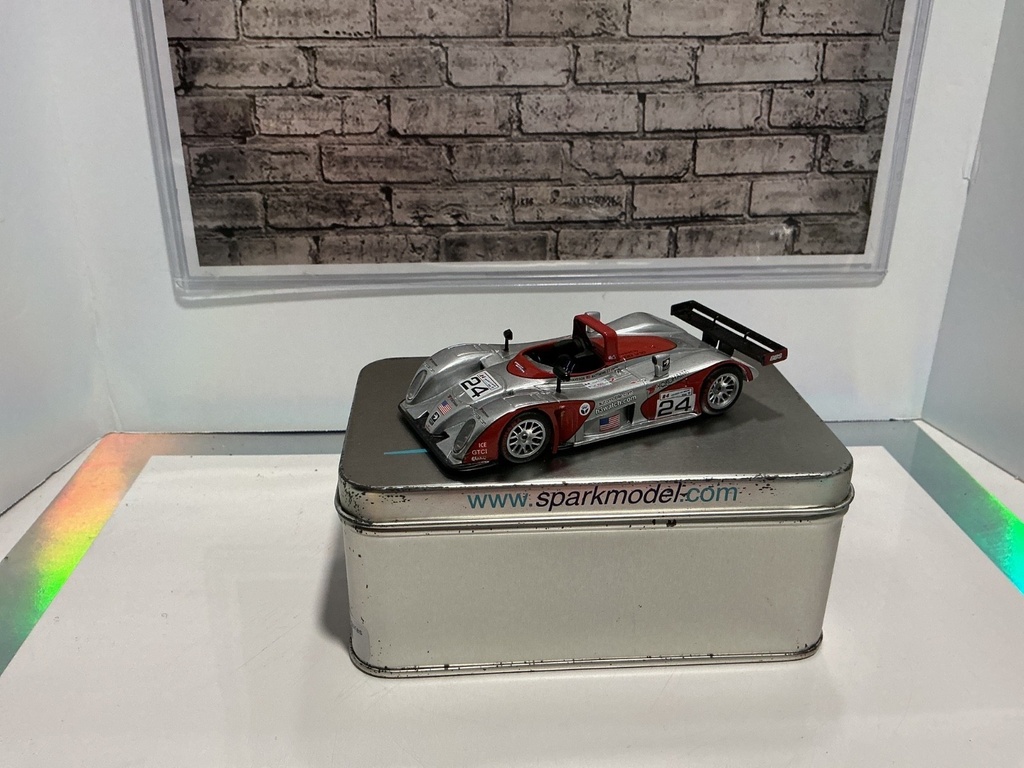 [001582] 1:43 SPARK REYNARD 2KQ #24 LE MANS 2000