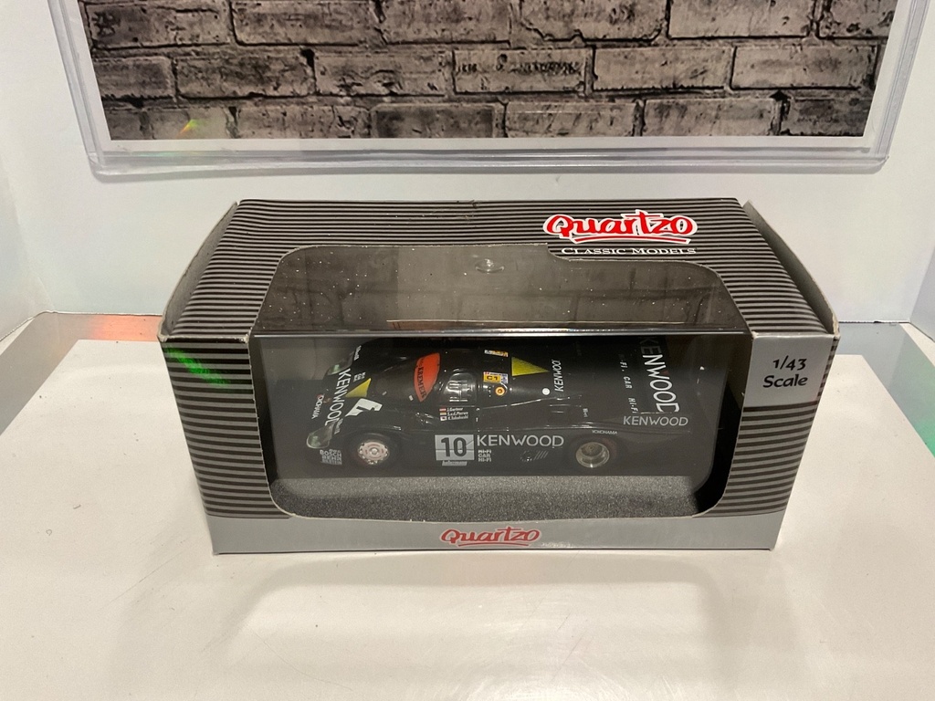 1:43 QUARTZO KENWOOD #10