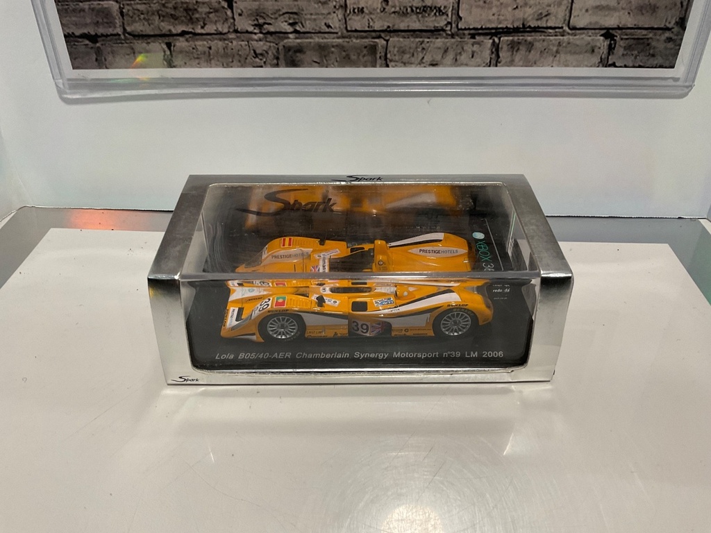 [001497] 1:43 SPARK LOLA BO5/40 AER CHAMBERLAIN SYNERGY MOTORSPORT N39 LM 2006