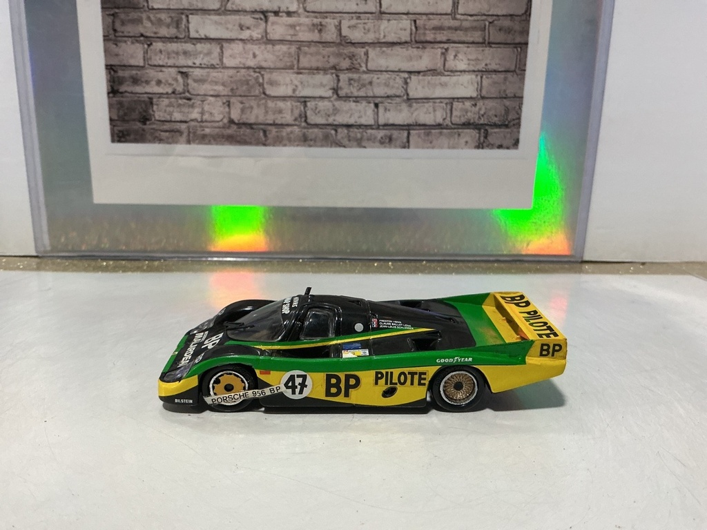 1:43 Vitese Made in Portugal Porsche 956 #47 BP Pilote