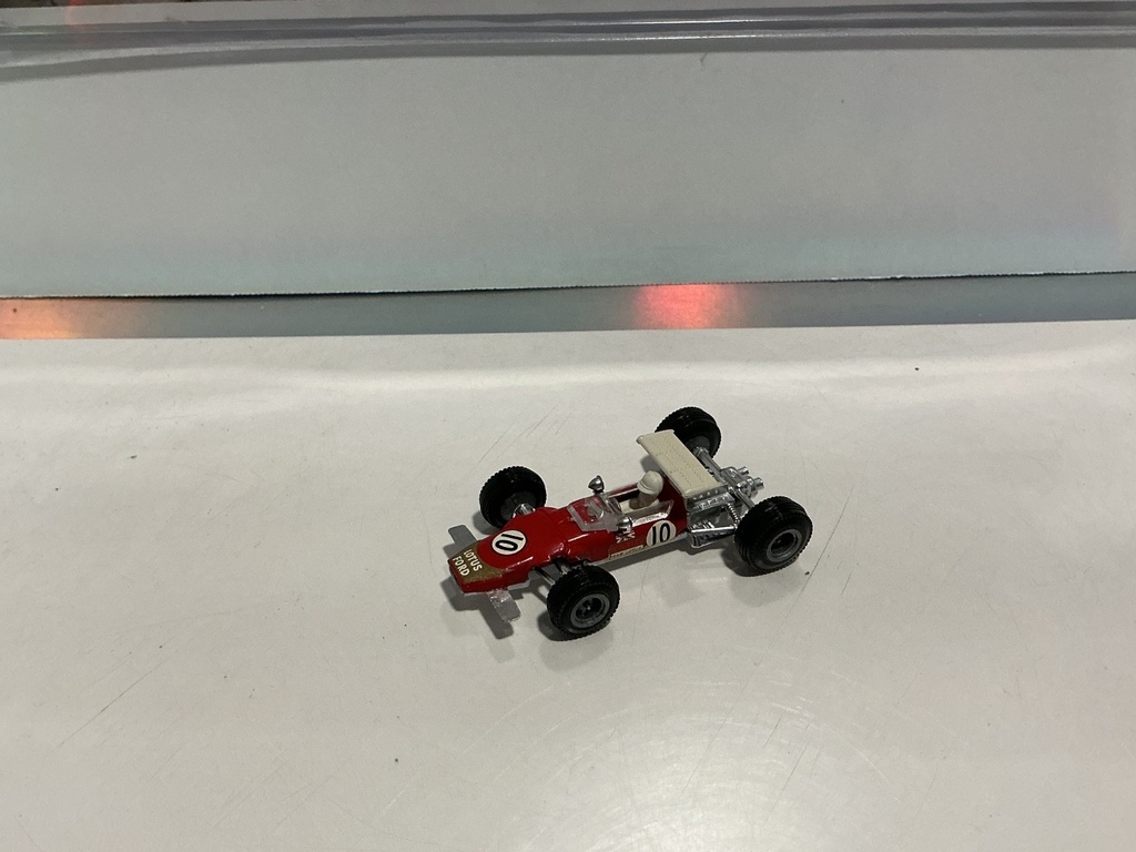 CHAMPION 1:43 MADE IN FRANCE LOTUS FORD F1
