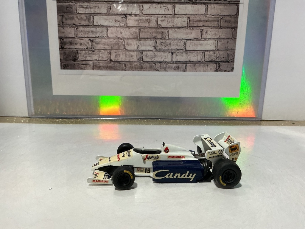 1:43 The Racing Line Made in England Toleman TG 184 #19