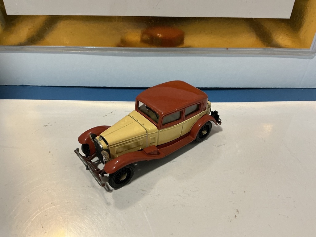 1:43 RIO MADE IN ITALY ALFA ROMEO 6C 1750