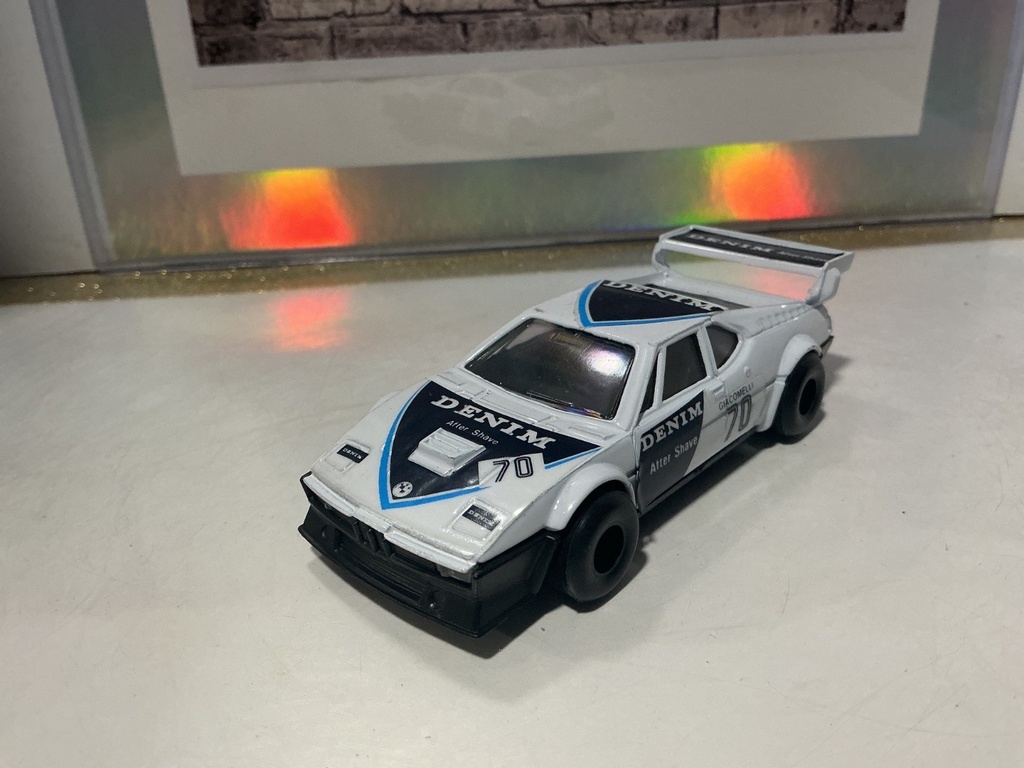 1:43 - YAXON - BMW M1