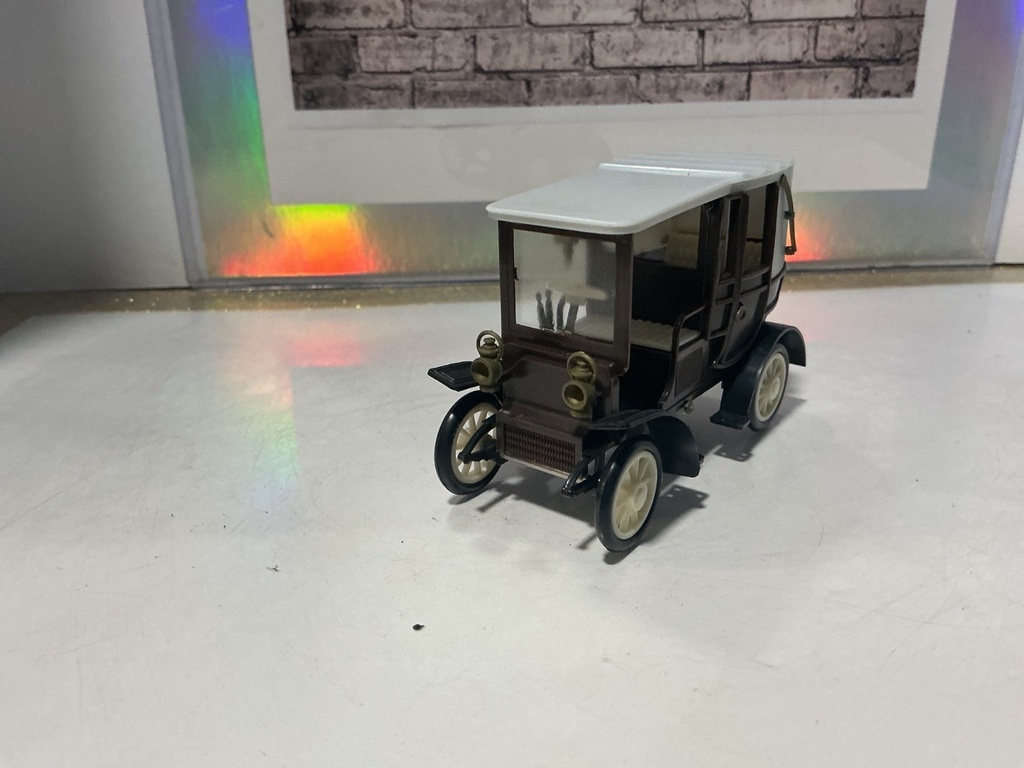 1:43 - VELOX PRAGUE 1906 M136