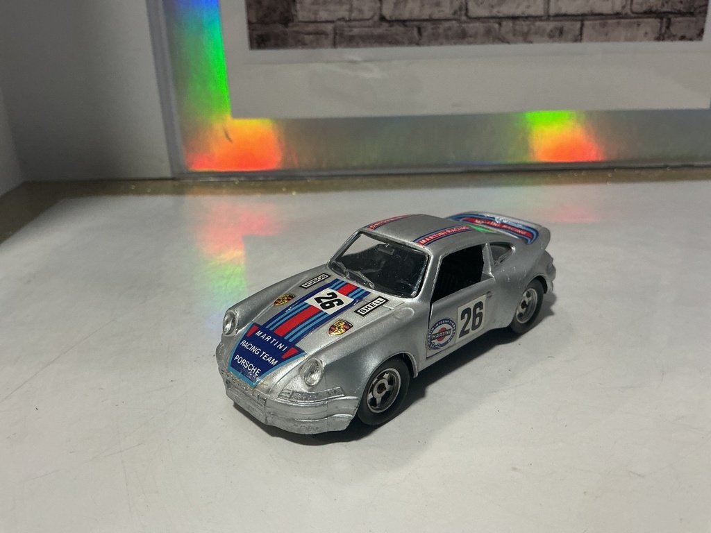 [101384] 1:43 - NOREV - PORSCHE CARRERA RSR MARTINI