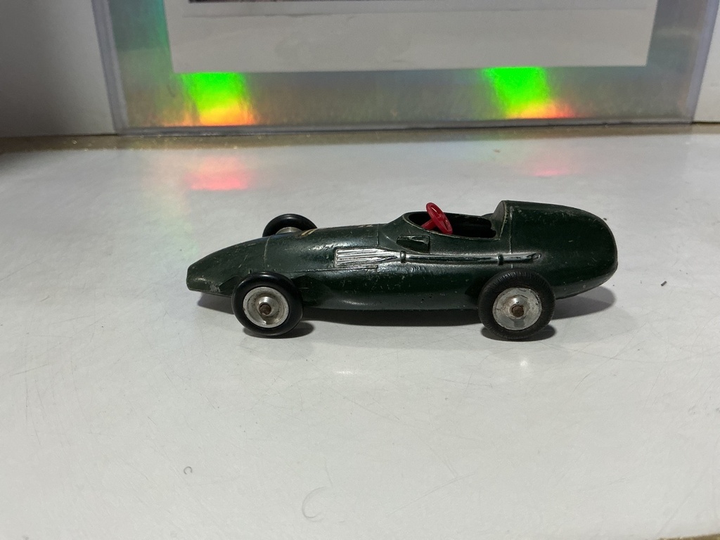 [101017] 1:43 SOLIDO - MADE IN FRANCE - VANWALL-F1