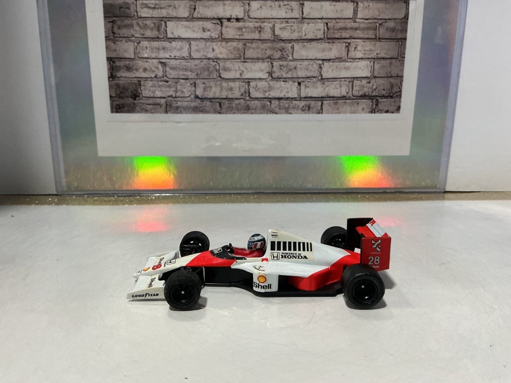 [004875] 1:43 Onyx Made in Portugal Courtaulds #28