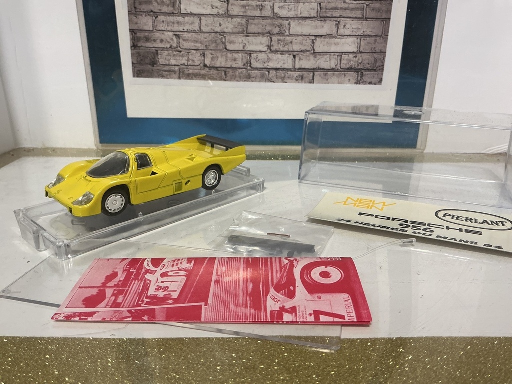 [100180] 1:43 - VITESE PORSHE 956 24 HEURES DU MANS 84