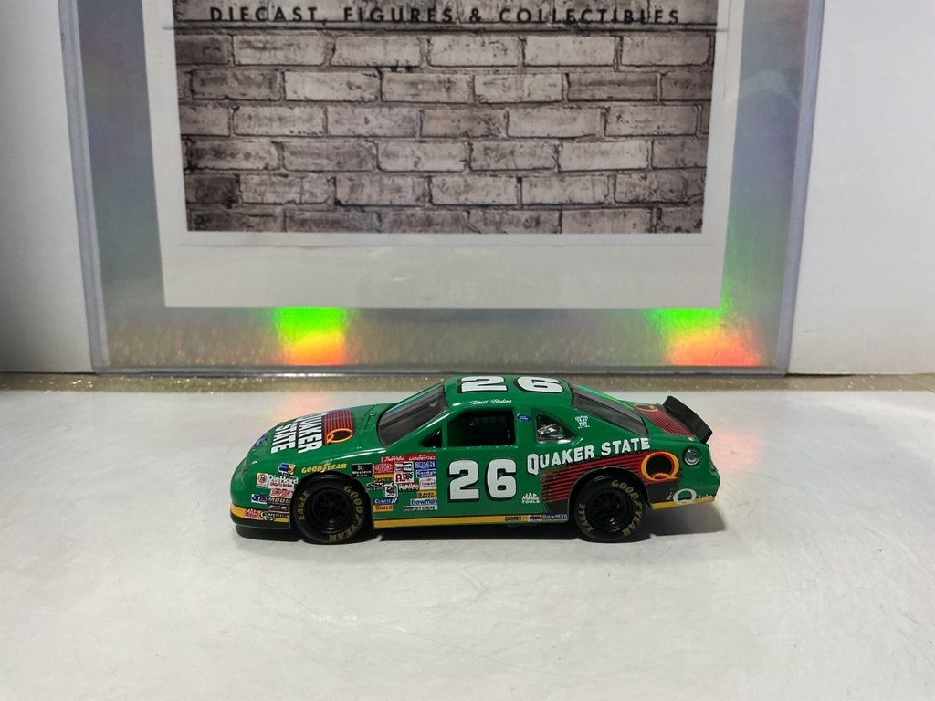 [004993] 1:43 Quartzo Ford Thunderbird #26