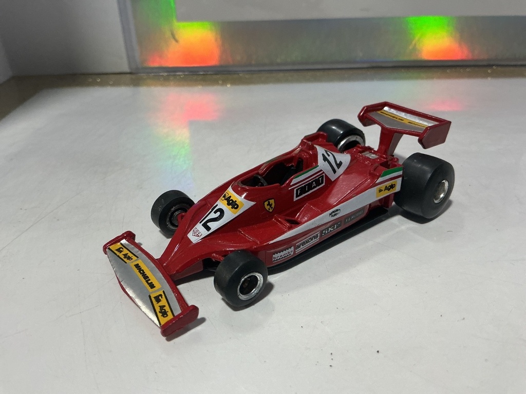 [101318] 1:43 - VAXON RACING TEAM FERRARI 312T3