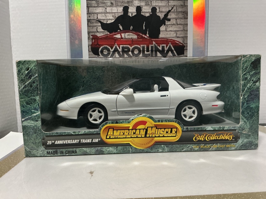 1:18 ERTL COLLECTOR’S EDITION 25TH ANNIVERSARY TRANS AM WHITE ON GREY / WHITE