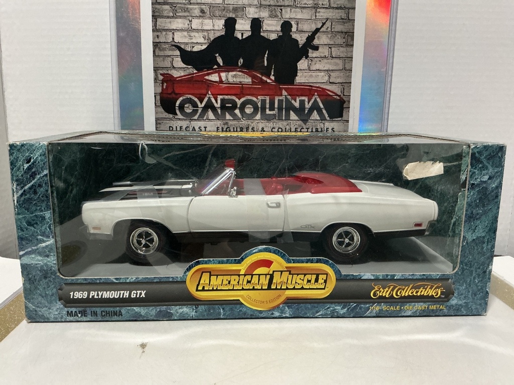 1:18 ERTL 1969 PLYMOUTH GTX RED ON WHITE
