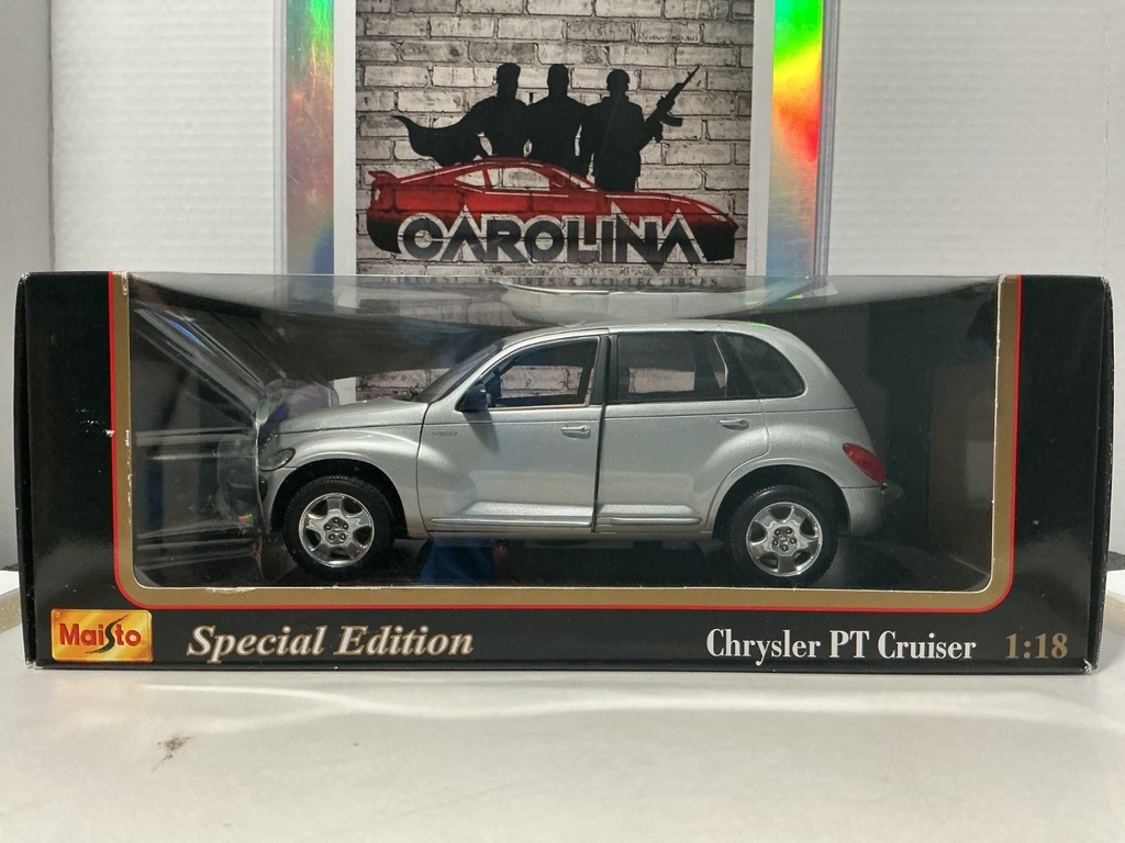 1:18 MAISTO CHRYSLER PT CRUISER SILVER ON TAN