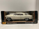 1:18 MAISTO CHRYSLER 300B 1956 WHITE ON TAN