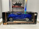1:18 SPECIAL EDITION 2000 CHEVROLET SSR CONCEPT BLUE ON SILVER