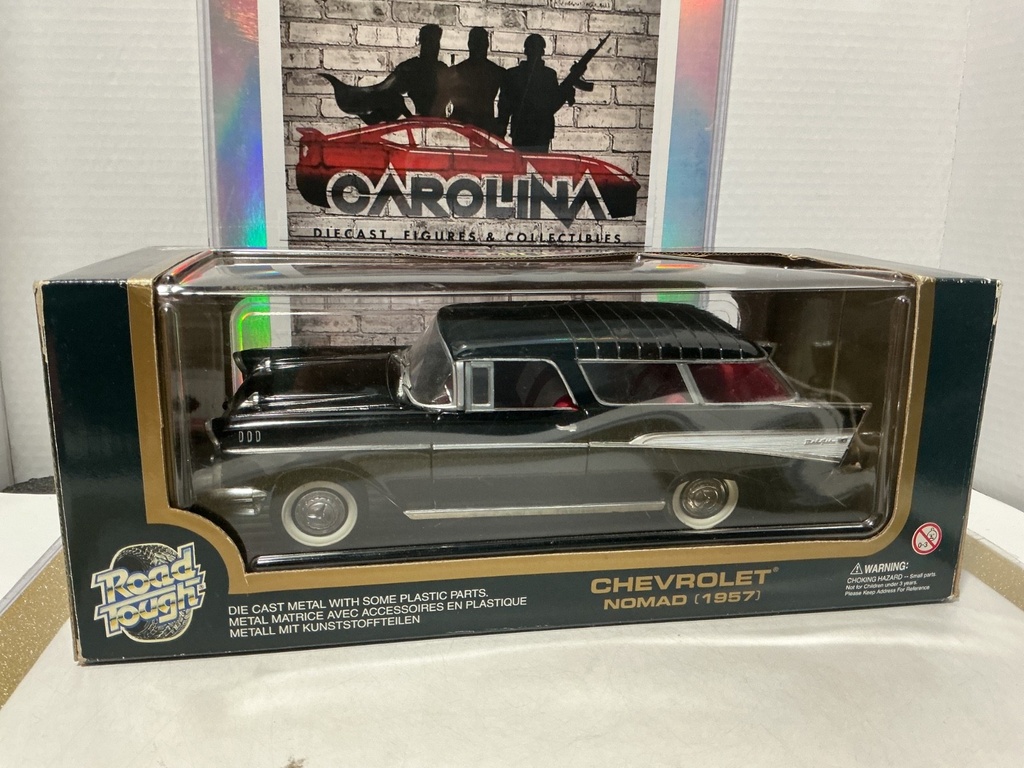 1:18 ROAD TOUGH 1957 CHEVROLET NOMAD BLACK ON RED