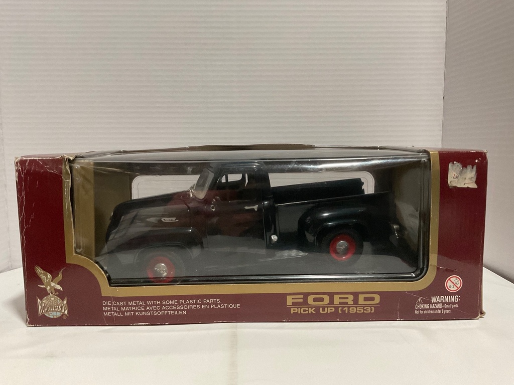 [112447] 1:18 ROAD LEGENDS FORD PICK UP 1953 BLACK ON BLACK *MISSING MIRROR
