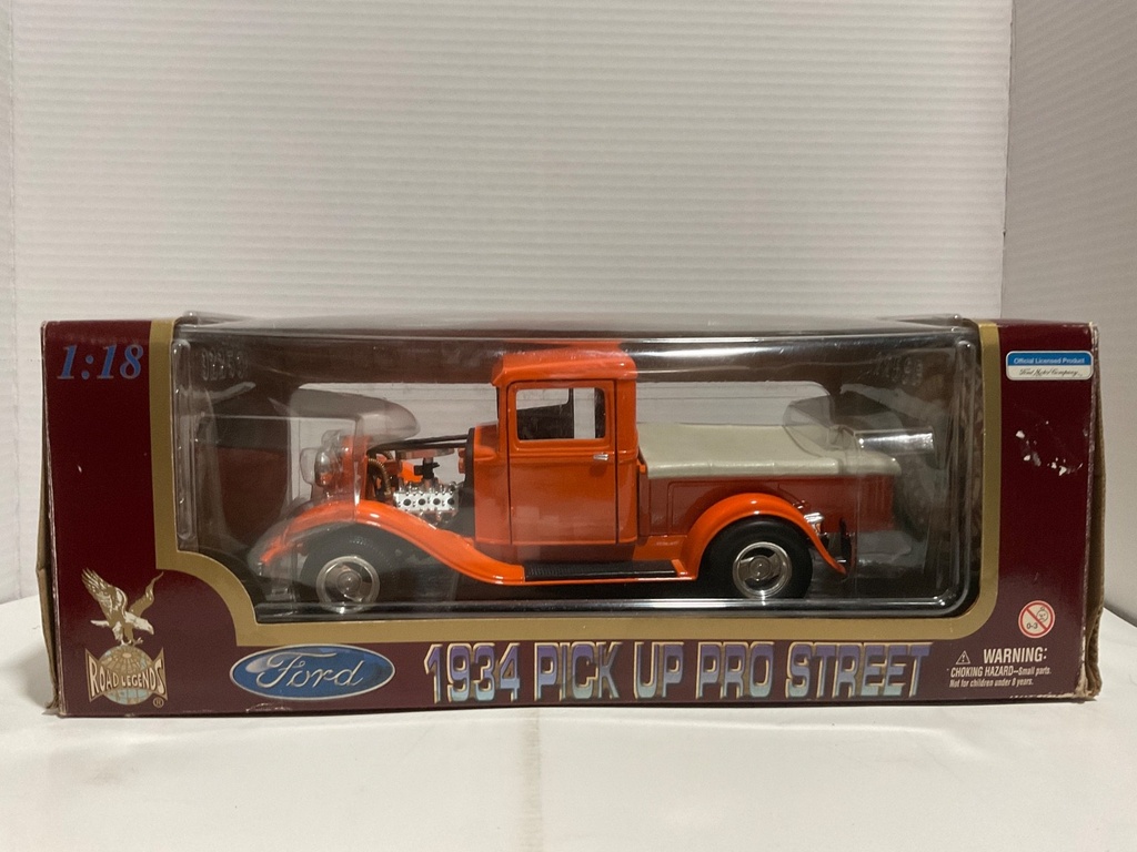 1:18 ROAD LEGENDS FORD 1934 PICK UP PRO STREET ORANGE ON CREAM