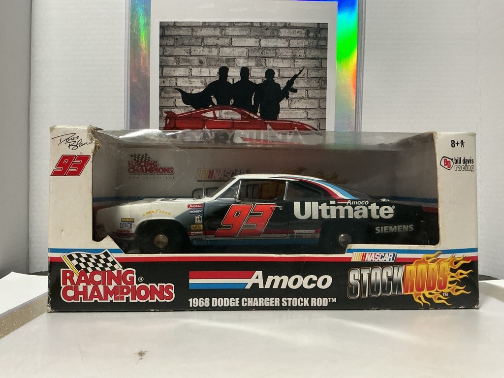 1:18 RACING CHAMPIONS AMOCO 1968 DODGE CHARGER STOCK ROD [DAMAGED BOX]