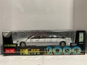 1:18 SUN STAR 2000 LIMOUSINE WHITE/BLACK ON BLACK