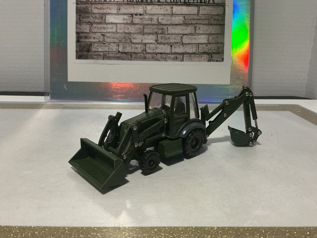 [009739] 1/50 ERTL CASE 580 BACKHOE DARK GREEN