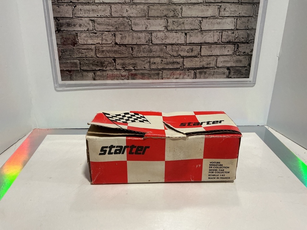 STARTER 1:43 CHEVROLET LUMINA NAVY 500 MILES DAYTONA NASCAR 1991