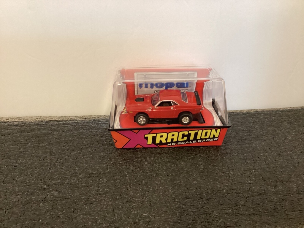 [003307] JOHNNY LIGHTNING XTRACTION HO SLOT CAR 1970 DODGE HEMI CHALLENGER