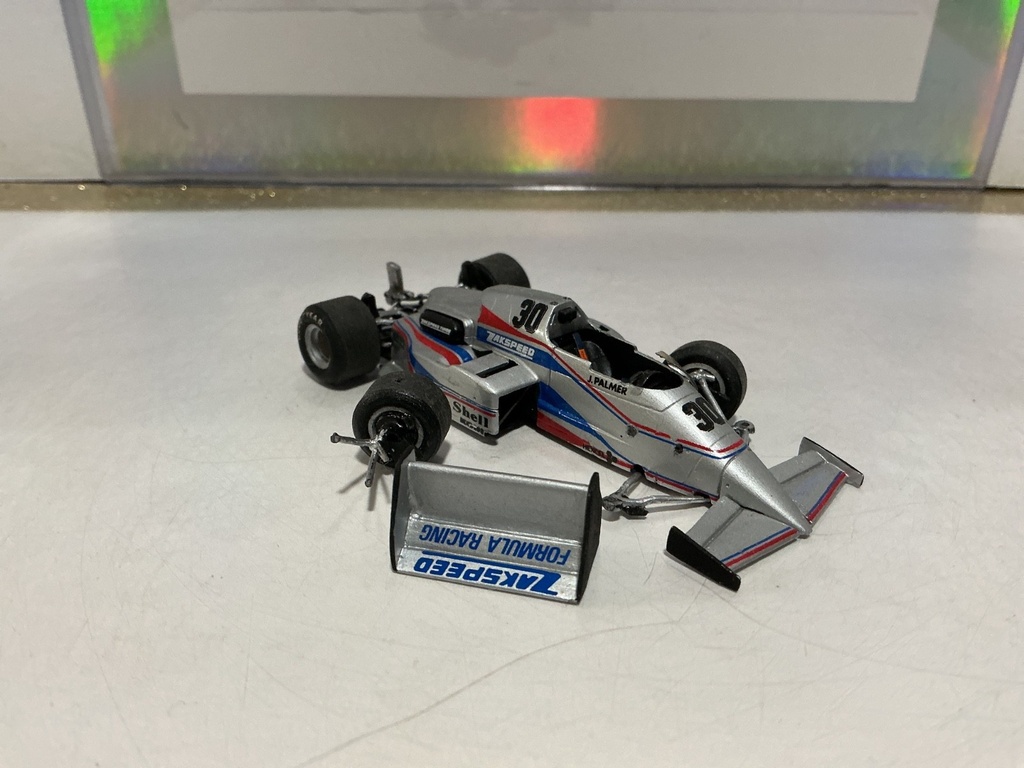 [103662] 1/43 - L.TAMEO - ZAKSPEED 841 FORD - PRE 1985 SEASON [BROKEN/MISSING PIECES]