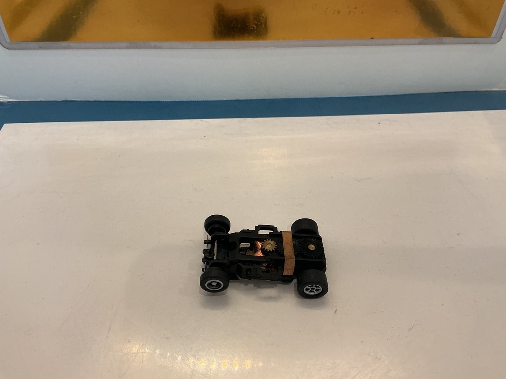 HO SLOT CAR COMPLETE RUNNING CHASSIS VARIOUS BRANDS SEE PICTURES