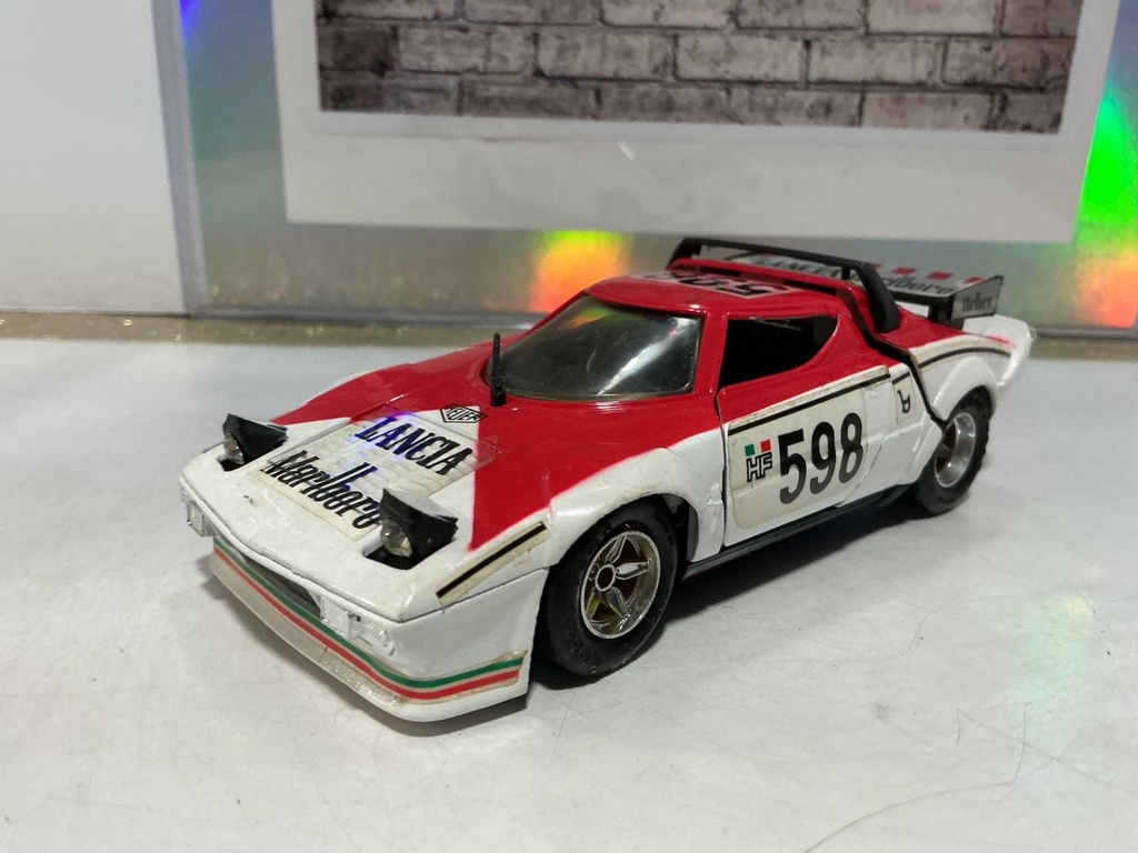 EIDAI GRIP 1/43 Lancia Stratos Turbo Gr. 5 [PAINT MESSED UP SLIGHTLY]