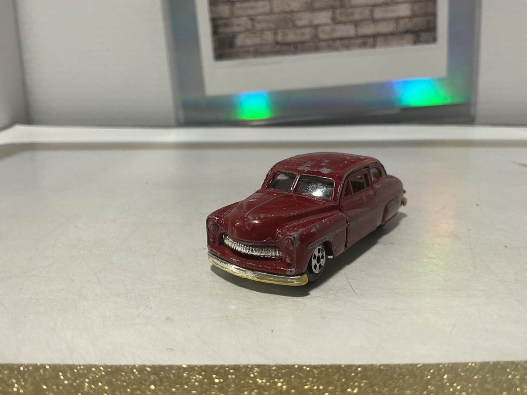 [010971] 1/64 ERTL REPLICA ‘50 MERCURY MADE IN HONG KONG - PAINT WEAR