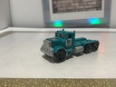 1/64 1979 HOT WHEELS PETERBILT SEMI TRUCK CAB