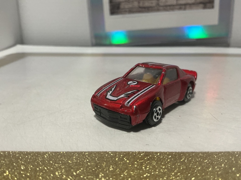 [010976] 1/64 VINTAGE 1980S SUPREME TOYS LEAPING CHEVROLET CAMARO Z-28