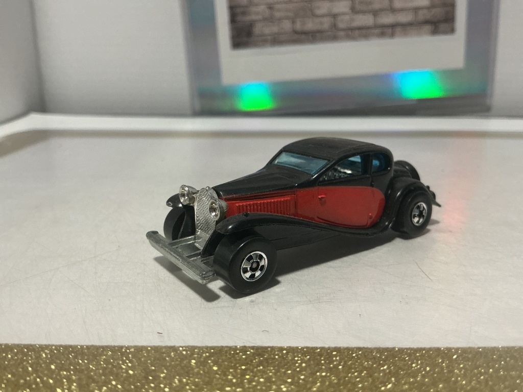 1/64 HOT WHEELS ‘37 BUGATTI MATTEL HONG KONG 1980