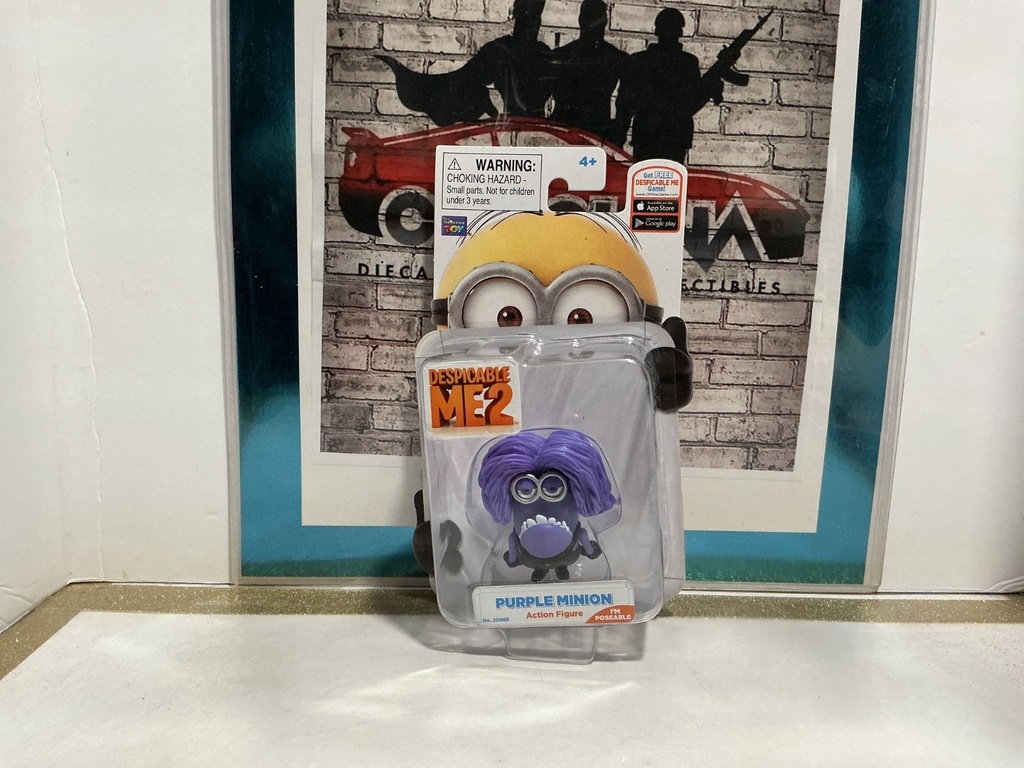 DESPICABLE ME 2 MOVIE -  4-INCH PURPLE MINION B1