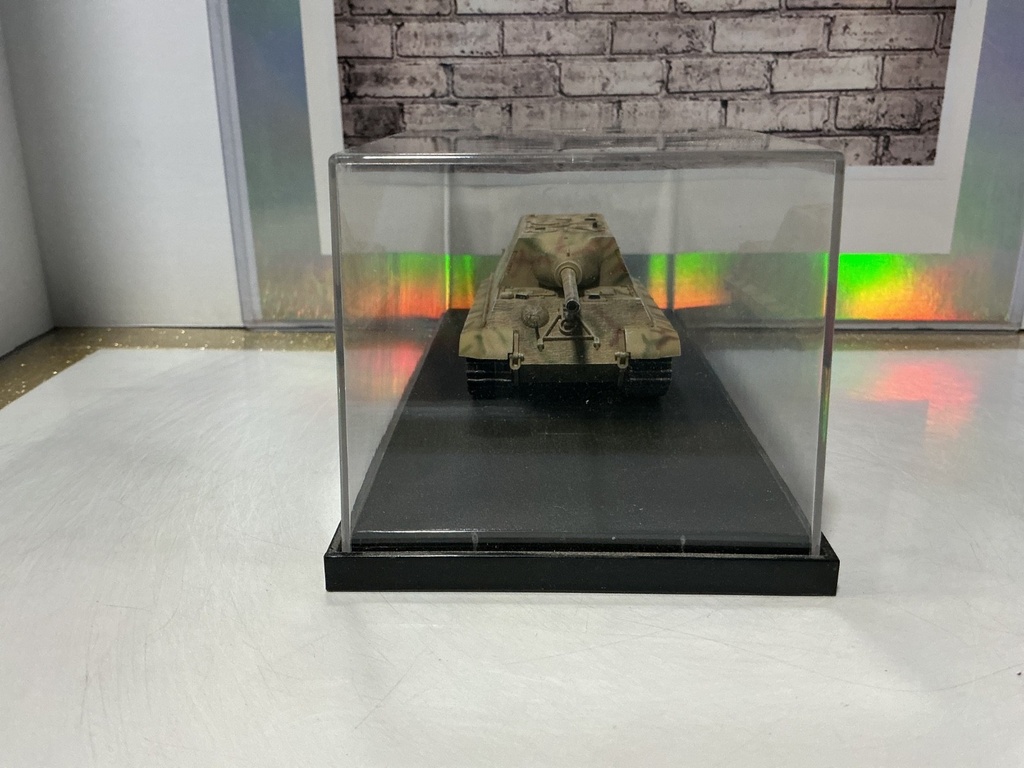 [000980] DRAGON MODELS 1:72 MILITARY TANK / VEHICLE: JADGTIGER #323
