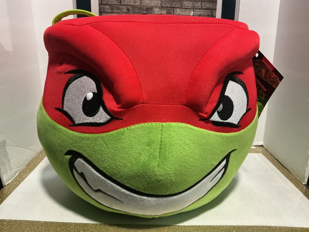 TEENAGE MUTANT NINJA TURTLES - RAPHAEL PLUSHIE BASKET