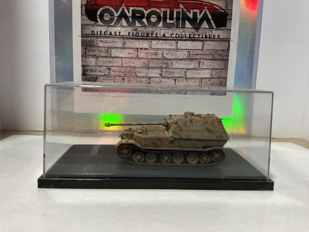 DRAGON MODELS 1:72 MILITARY TANK/VEHICLE: German WWII Sd.Kfz.184 Elefant Tank