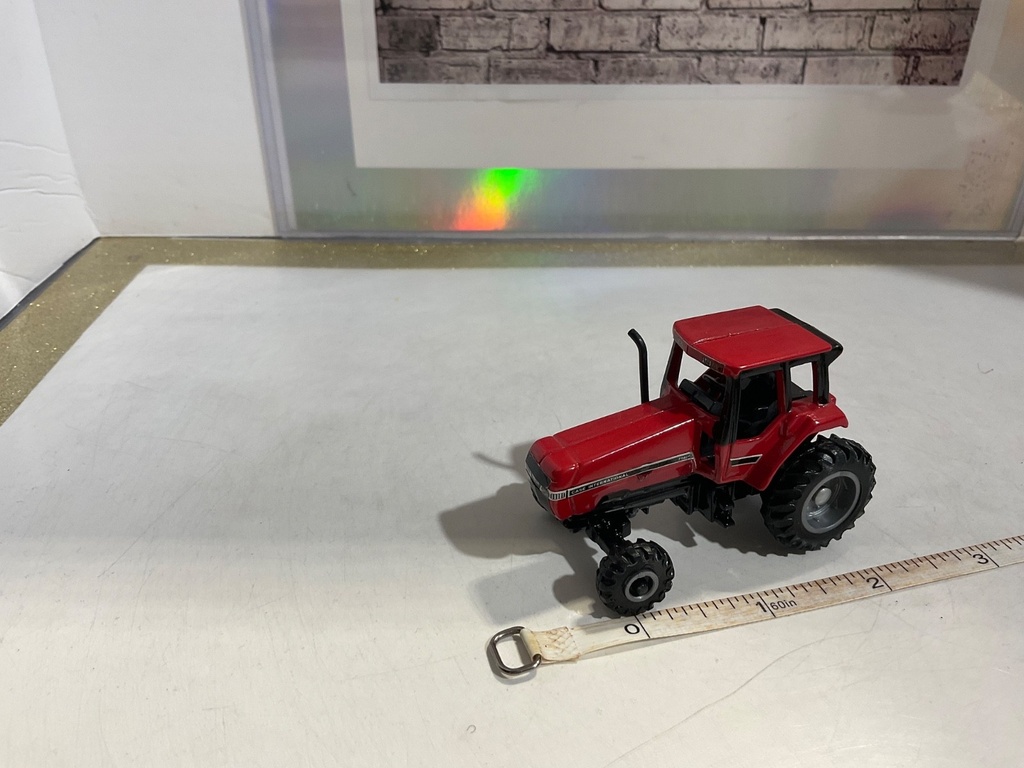 CASE INTERNATIONAL  7140 **NO BOX