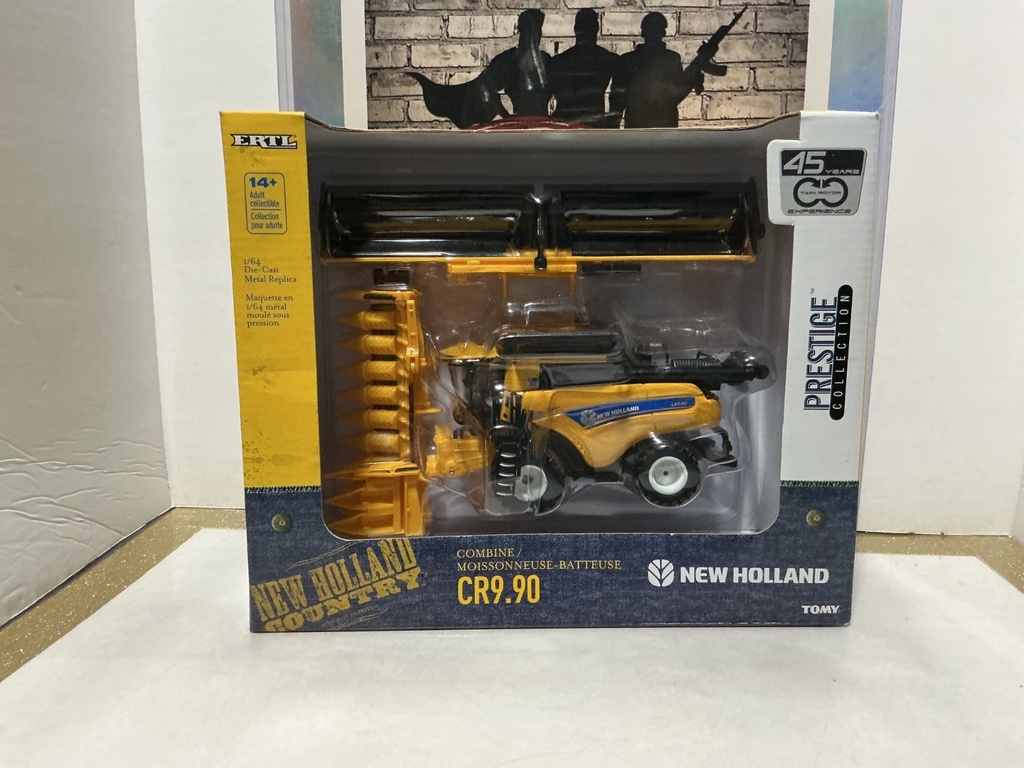 TOMY/ERTL - NEW HOLLAND PRESTIGE COLLECTION - COMBINE CR9.90